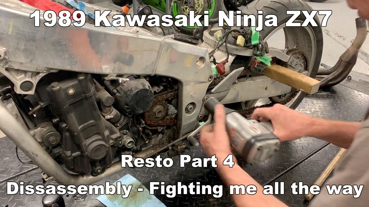 1989 Kawasaki ZX7 Restoration - part 4 - Disassembly - what a