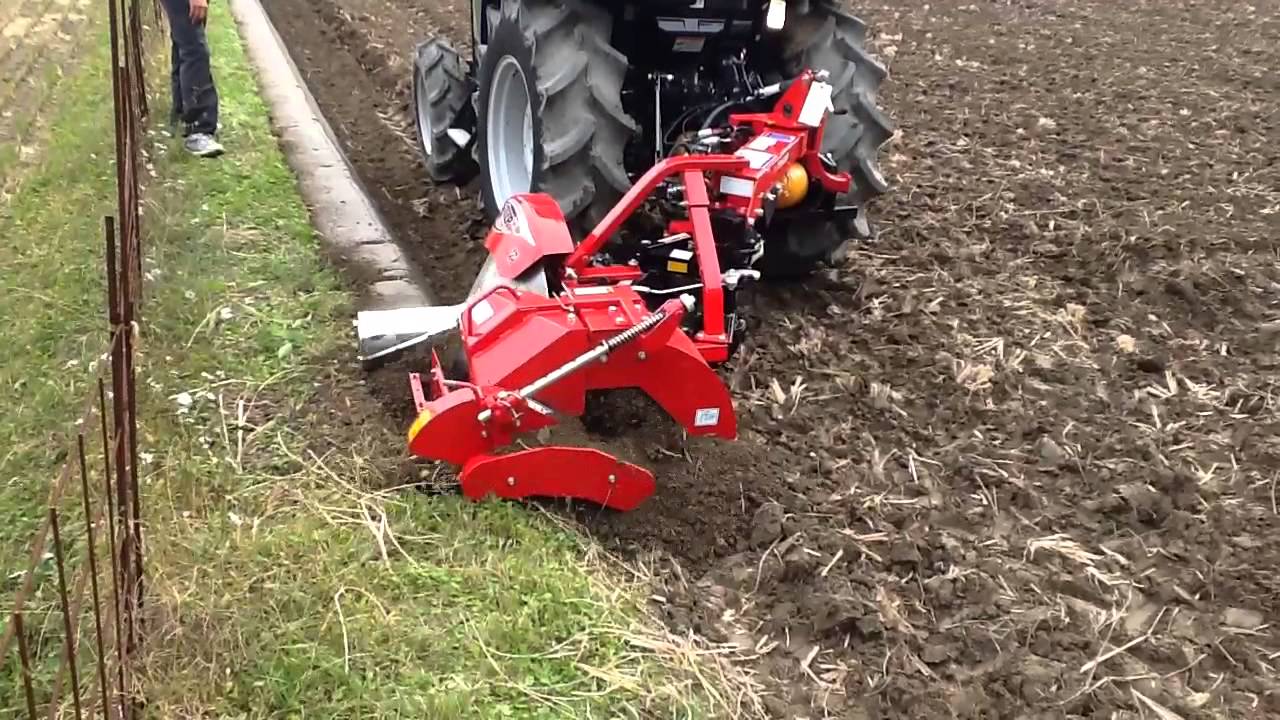 ニプロ 畦塗り機 DZR302 バック塗り作業 - YouTube