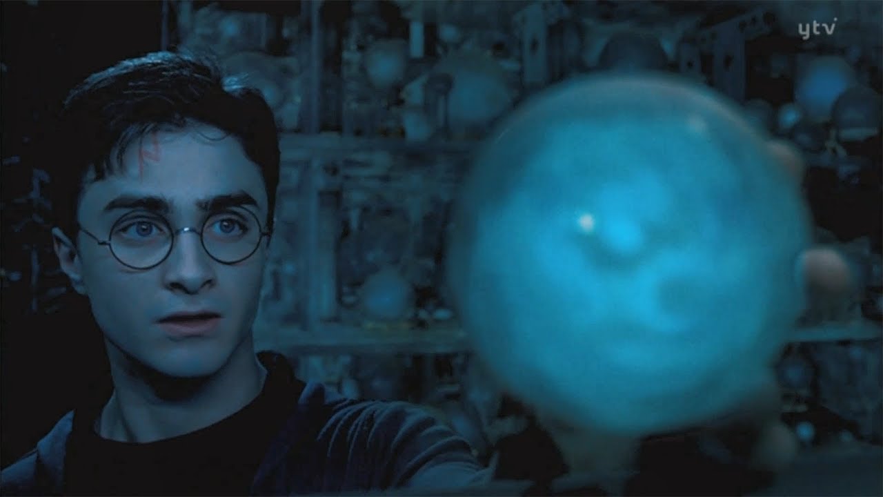 予言の水晶玉 - YouTube