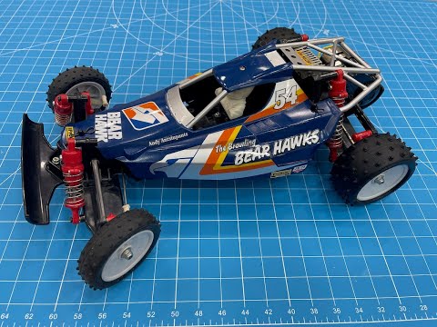What's on Display: Tamiya Bear Hawk - YouTube