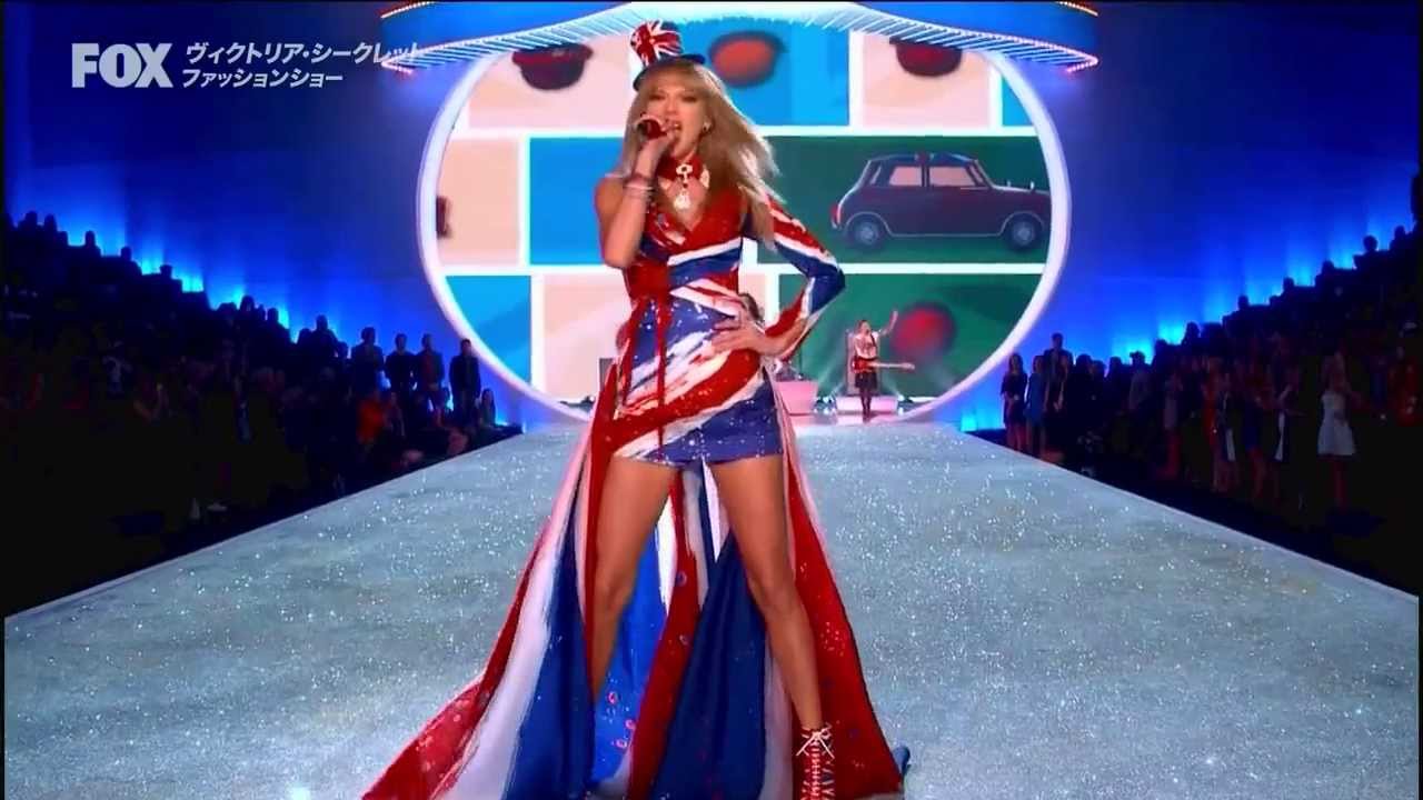 ヴィクトリア・シークレット ファッションショー 2013 Part 1/2 - YouTube