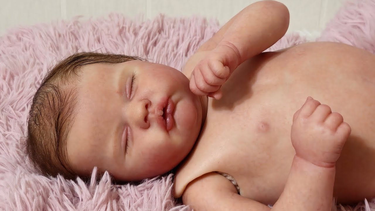 Quinbee by Laura Lee Eagles - reborn baby - YouTube