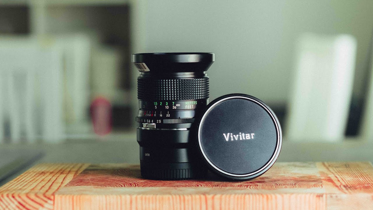 Discovering the vintage magic of the Vivitar 28mm f/2.5 - YouTube
