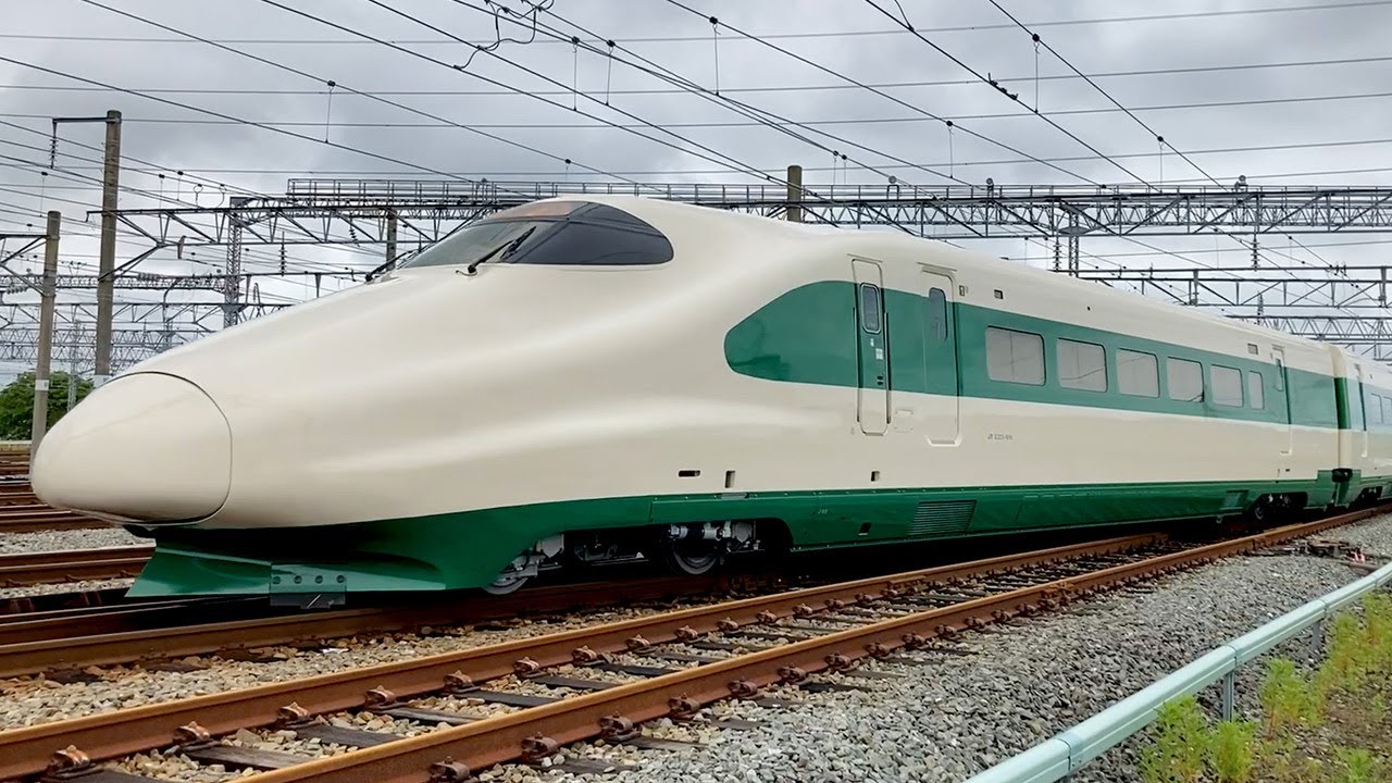 200系カラー再現】東北新幹線、懐かしの色に 開業40周年でE2系が変身