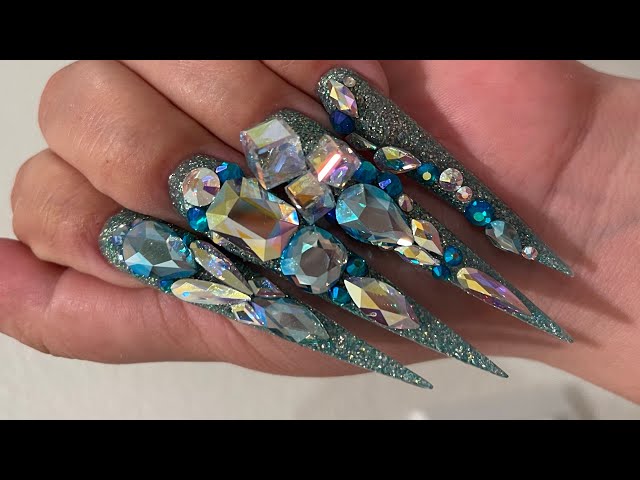 3xl Reflective Blue STILETTO NAILS 💅 Swarovski Crystals - YouTube