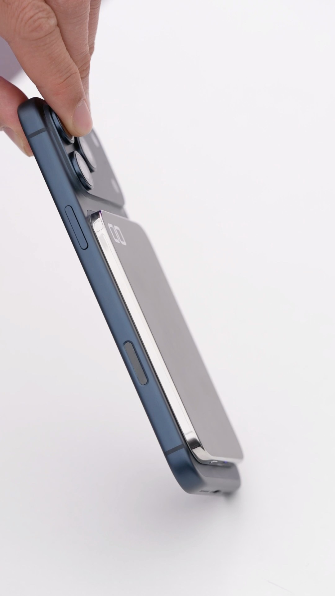 Thinner than your iPhone SMARTCOBY ULTRA SLIM 3K - YouTube