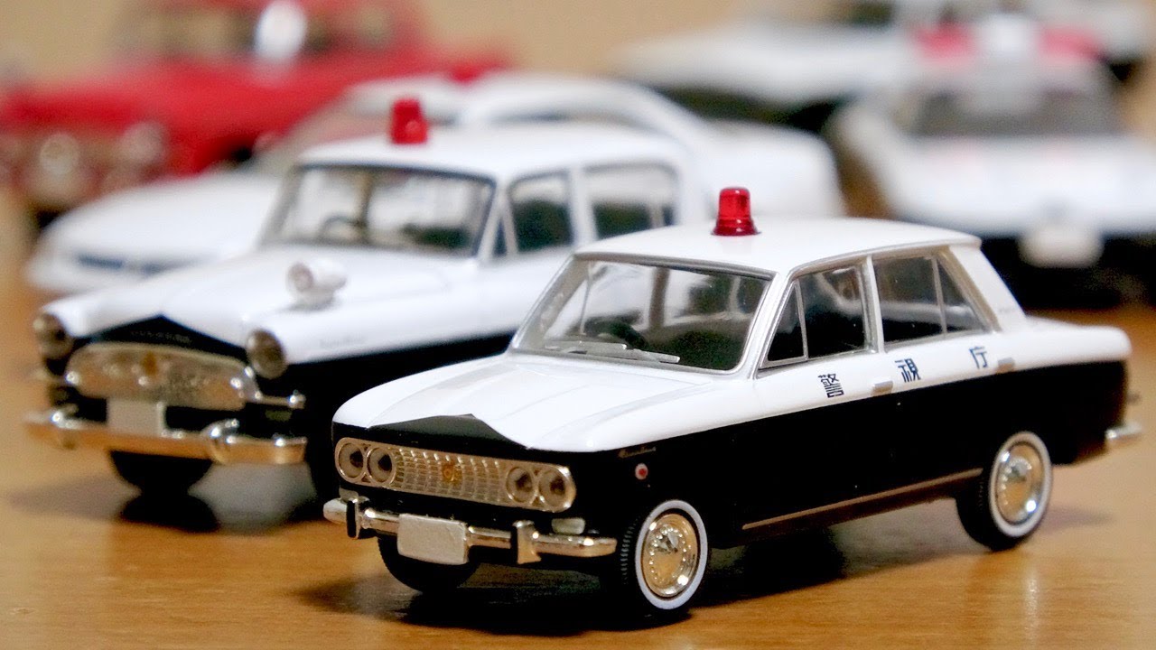 また良いパトカーを買ってしましました。トミカ リミテッド