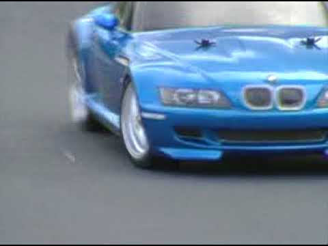 Tamiya RC BMW M Roadster - M04L #58240 - YouTube
