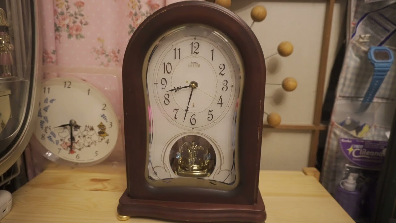 SEIKO EMBLEM HW553B メロディ置時計 - YouTube