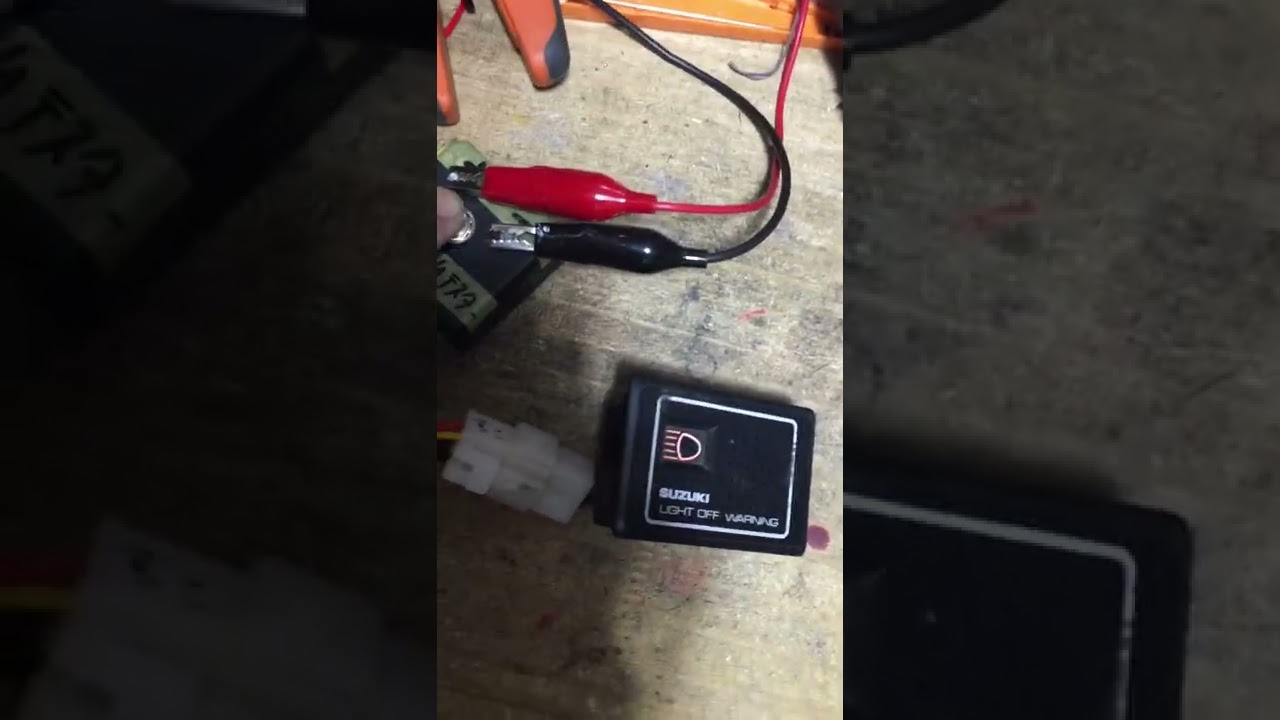 ライト消し忘れ防止ブザー（スズキ 超レアスズキ ジムニー JA11 ライト