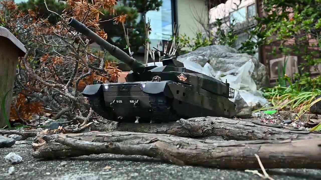 BB弾バトルタンク ウェザリング仕様 陸上自衛隊10式戦車 TW006 - YouTube