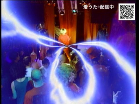 m.o.v.e / Blazin' Beat - YouTube