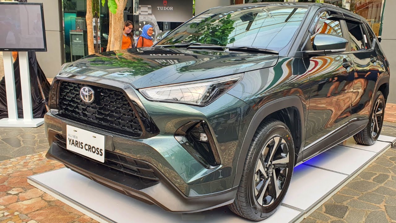 2024 Toyota YARIS CROSS 1.5 G CVT in Greenish Gunmetal - Baby RAV4
