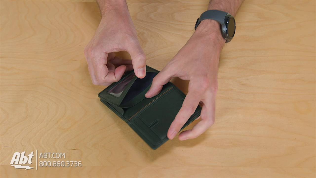 Hands On: Tumi Chambers Gusseted Card Case - 12656 - YouTube