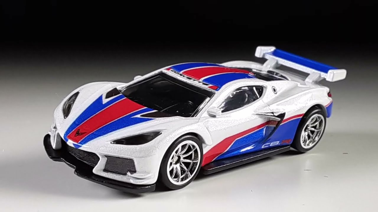 Hot Wheels Premium Review: Corvette C8.R | 2022 Car Culture