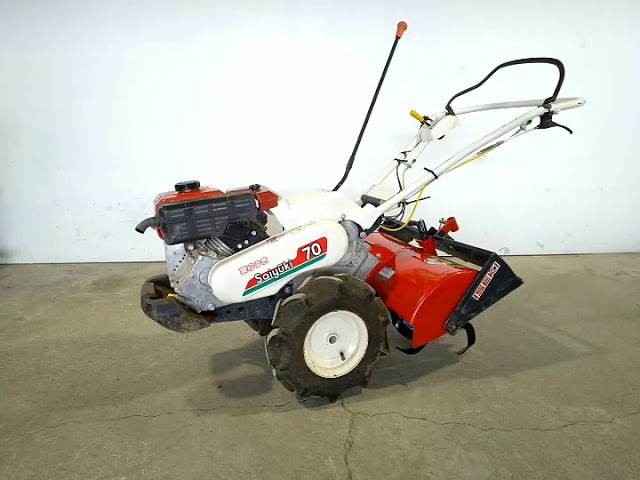 イセキ 管理機 KG70 HX2 アグリップK023 菜ゆうき70 - YouTube