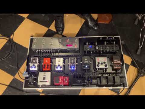 HOTEI Signature G-STAGE XoticBB Preamp の紹介 布袋寅泰 氏 - YouTube