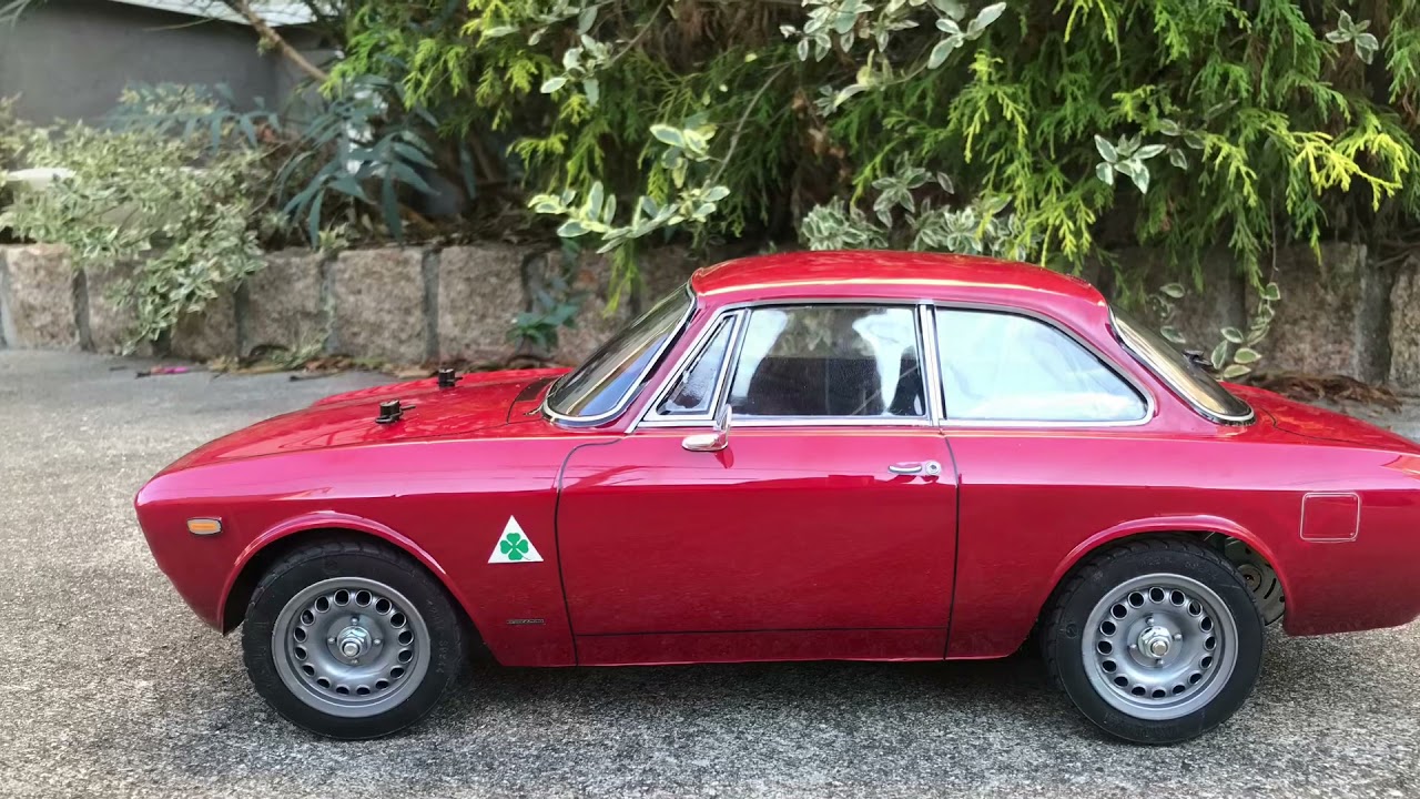Tamiya Alfa Romeo Giulia Sprint GTA - YouTube