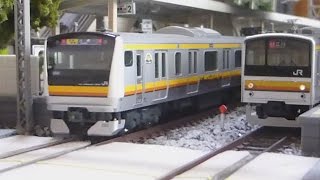 Nゲージ KATO E233系8000番台 南武線 走行シーン集 - YouTube