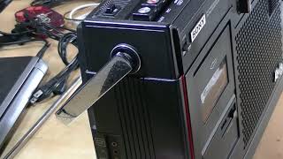SONY 1976年ラジカセ CF-9000を修理中 その1 - YouTube
