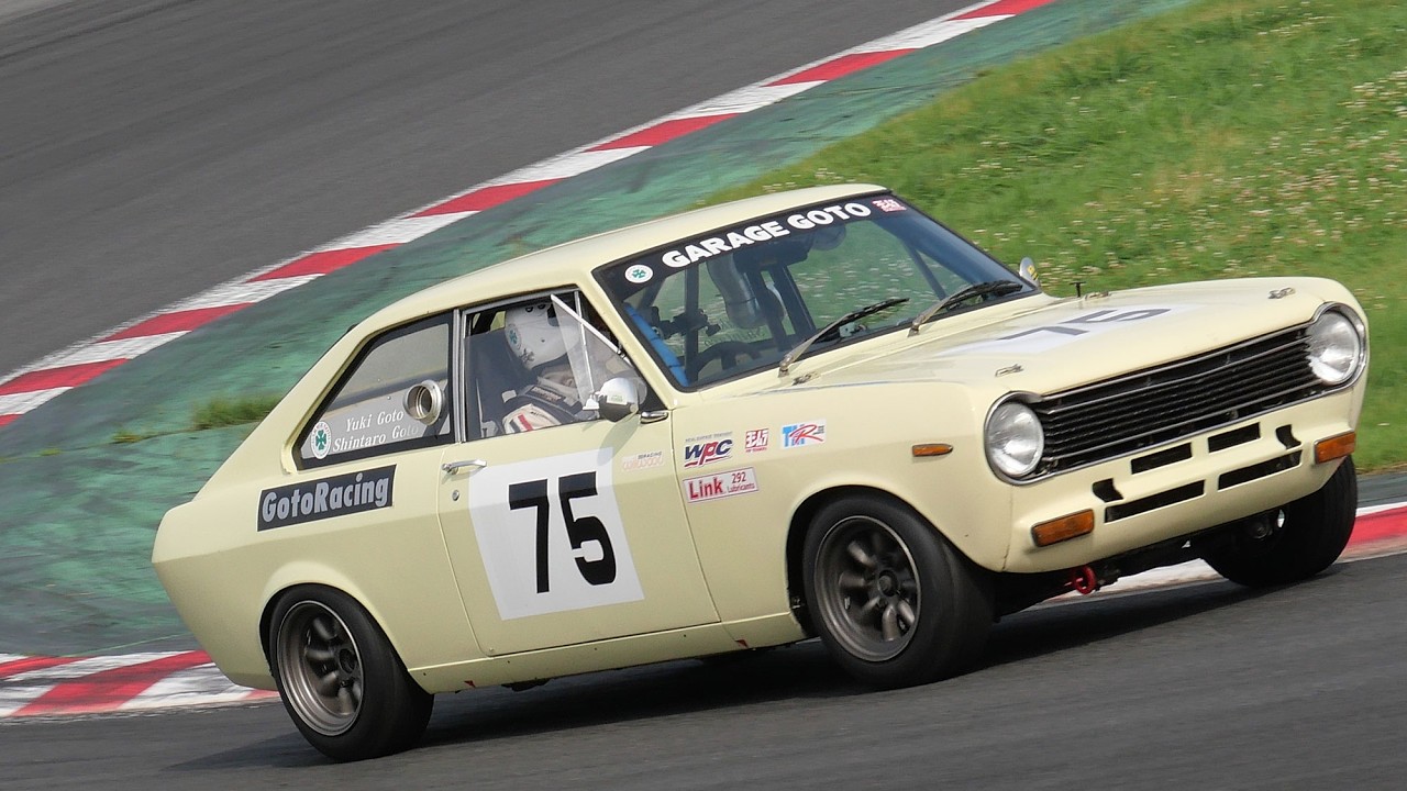 Datsun Sunny Coupe 1000 🔥 初代B10サニークーペで旧車レーシング
