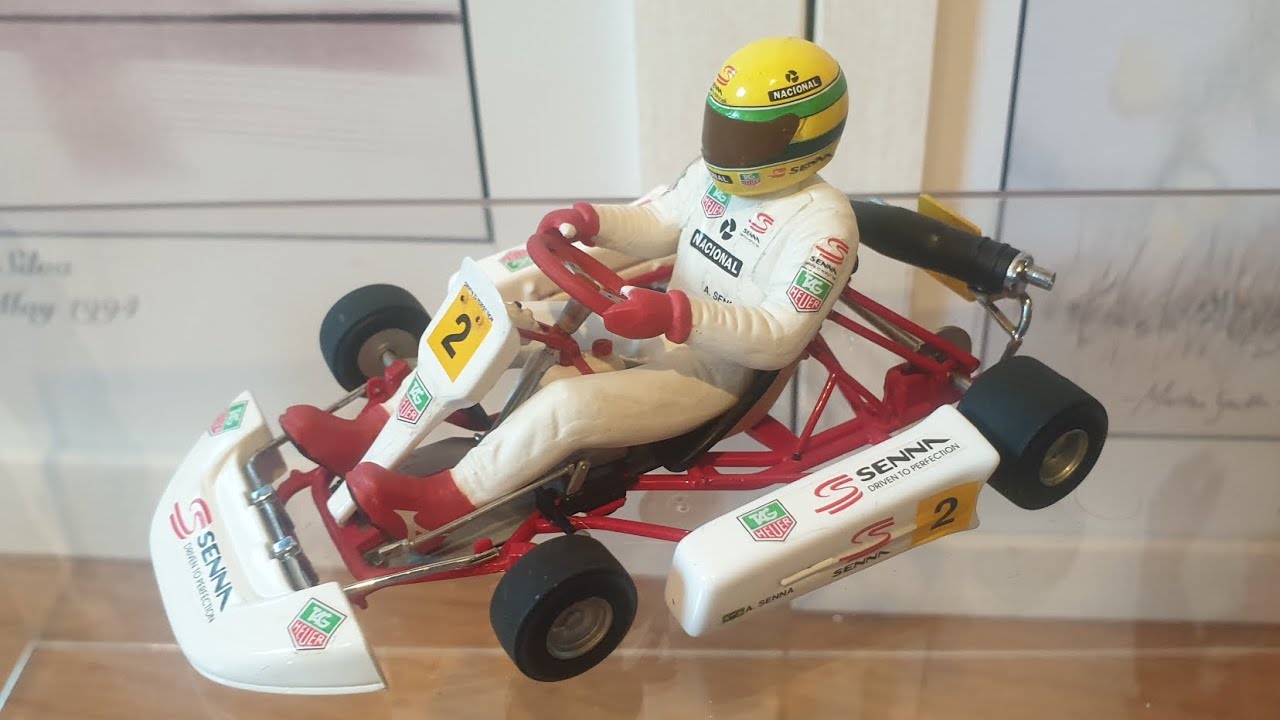 1/18 Ayrton Senna 1993 Paris Bercy Elf Kart Race Minichamps - YouTube