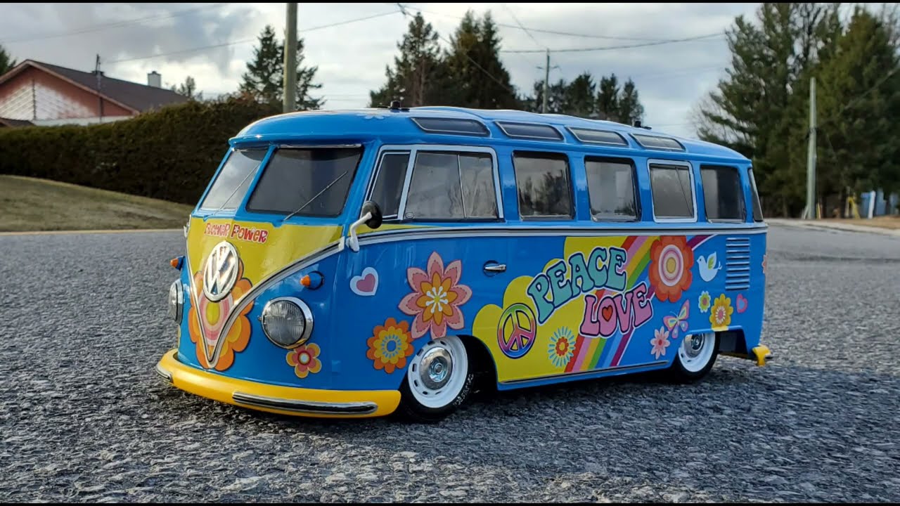Out with the Tamiya VOLKSWAGEN TYPE 2 M05 Flower Power - YouTube