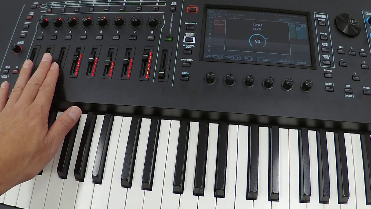 Roland FANTOM EX | 更に進化した新世代のフラッグシップ