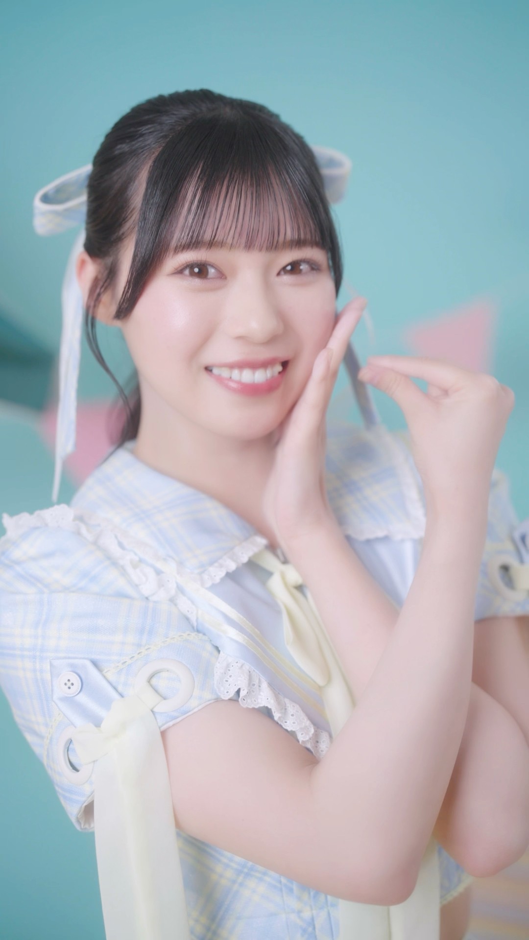 ≒JOY 3rdシングル『ブルーハワイレモン』歌唱衣装ver. / 村山結香