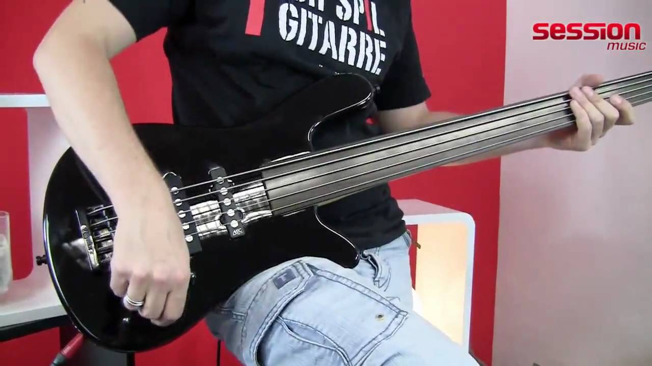 Warwick Rockbass Streamer Blackhawk 5 BK HP Fretless - YouTube
