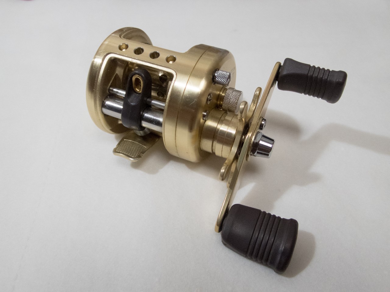 シマノ カルカッタ51XT リールメンテナンス 分解整備 | 北海道