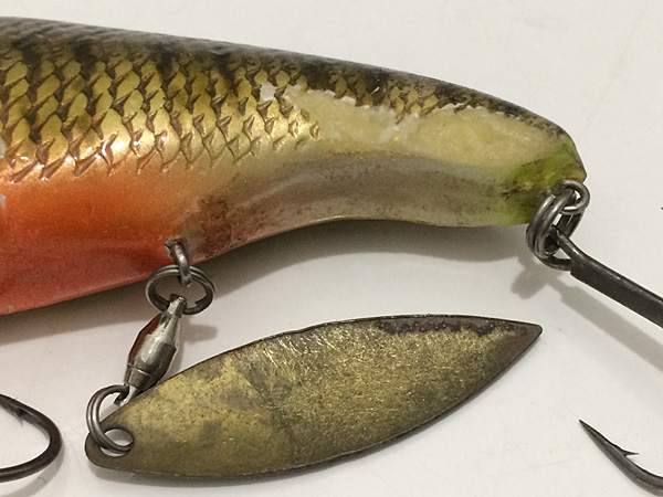 デカビーツァMG5の使用法（インプレ）セミフラットサイドボディと