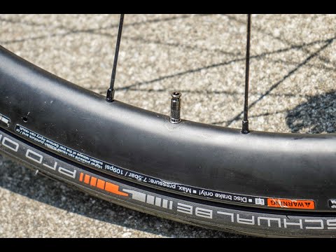 ルックと共同開発したSRMのペダル型パワーメーター「EXAKT（エグザクト