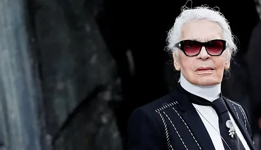 追悼】 ファッションの皇帝、カール・ラガーフェルド氏 - BBCニュース