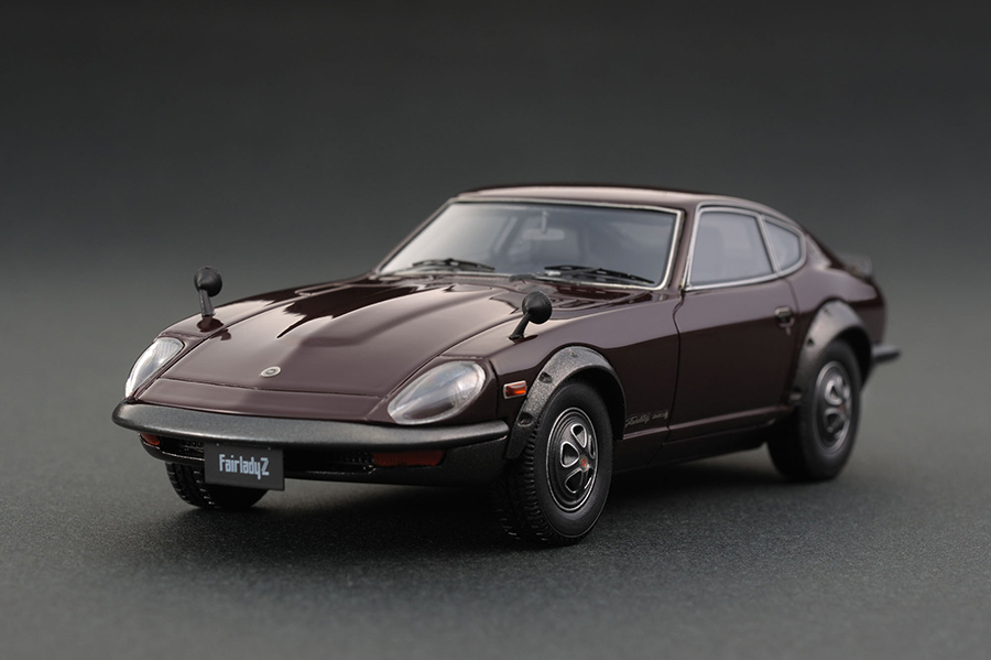 IG0164 1/43 Nissan Fairlady Z-G (HS30) Maroon | LINE UP | ignition