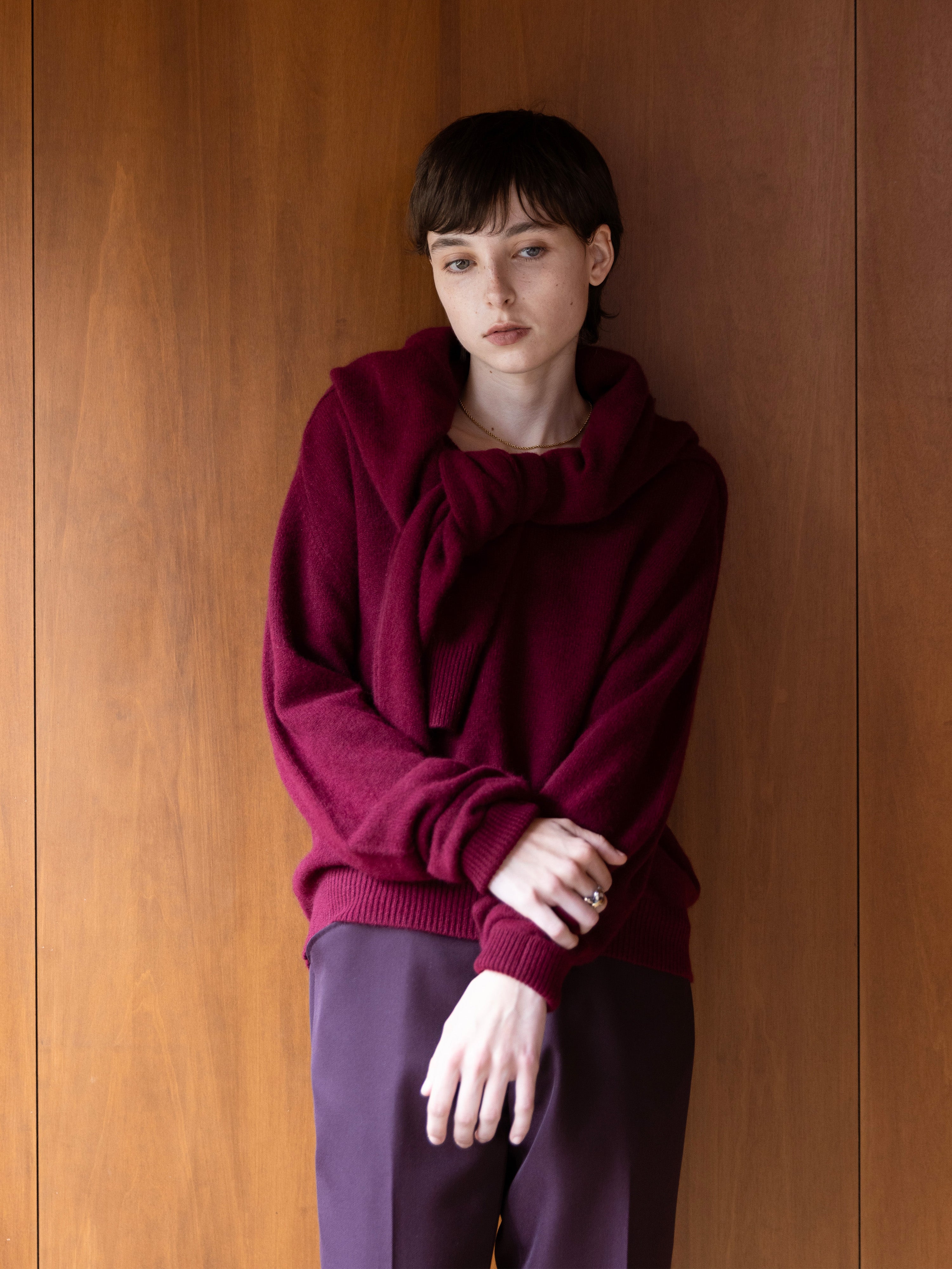 Authentic Cashmere V-Neck Knit – ILEAN