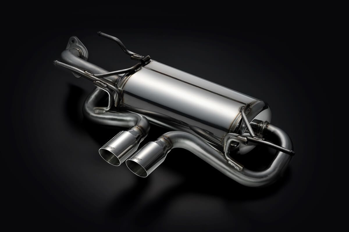 STI」がSUBARU XVとインプレッサスポーツへ、パフォーマンスマフラーを