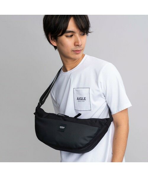 セール】 アーバン バナナ ショルダーバッグ （ショルダーバッグ