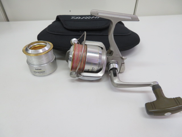 Daiwa TEAM DAIWA X 2500iA スピニングリール2台セット Daiwa TEAM