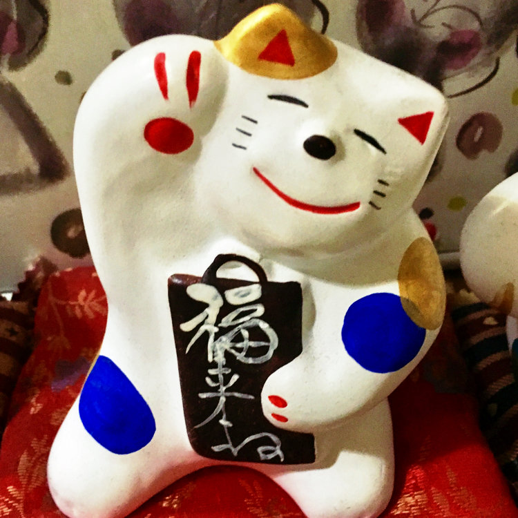 パウダーベアさんの投稿/輪葉葉の招き猫 ｜ ことりっぷ