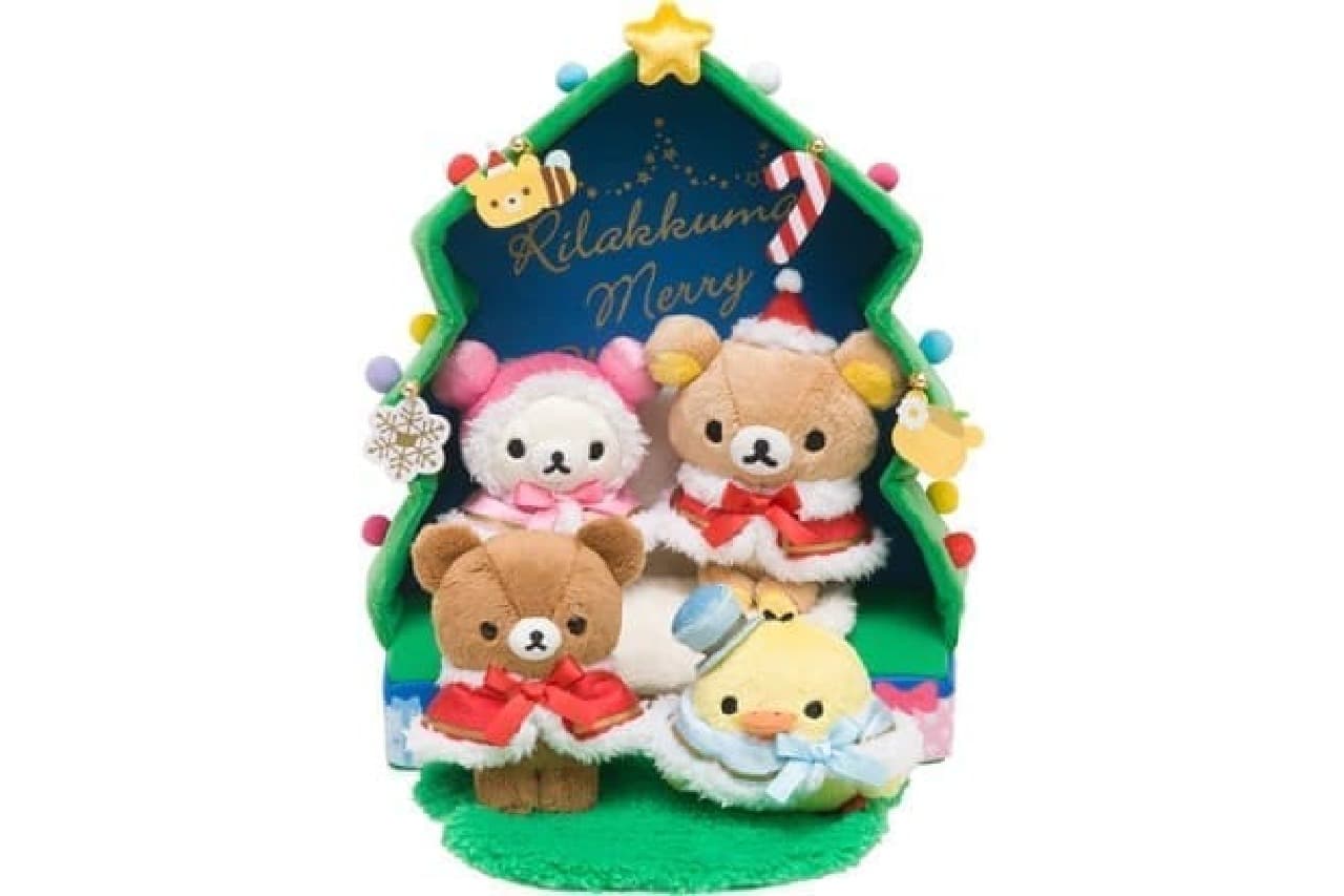 仲良しリラックマたちがクリスマスツリーに！チャイロイコグマも一緒だ