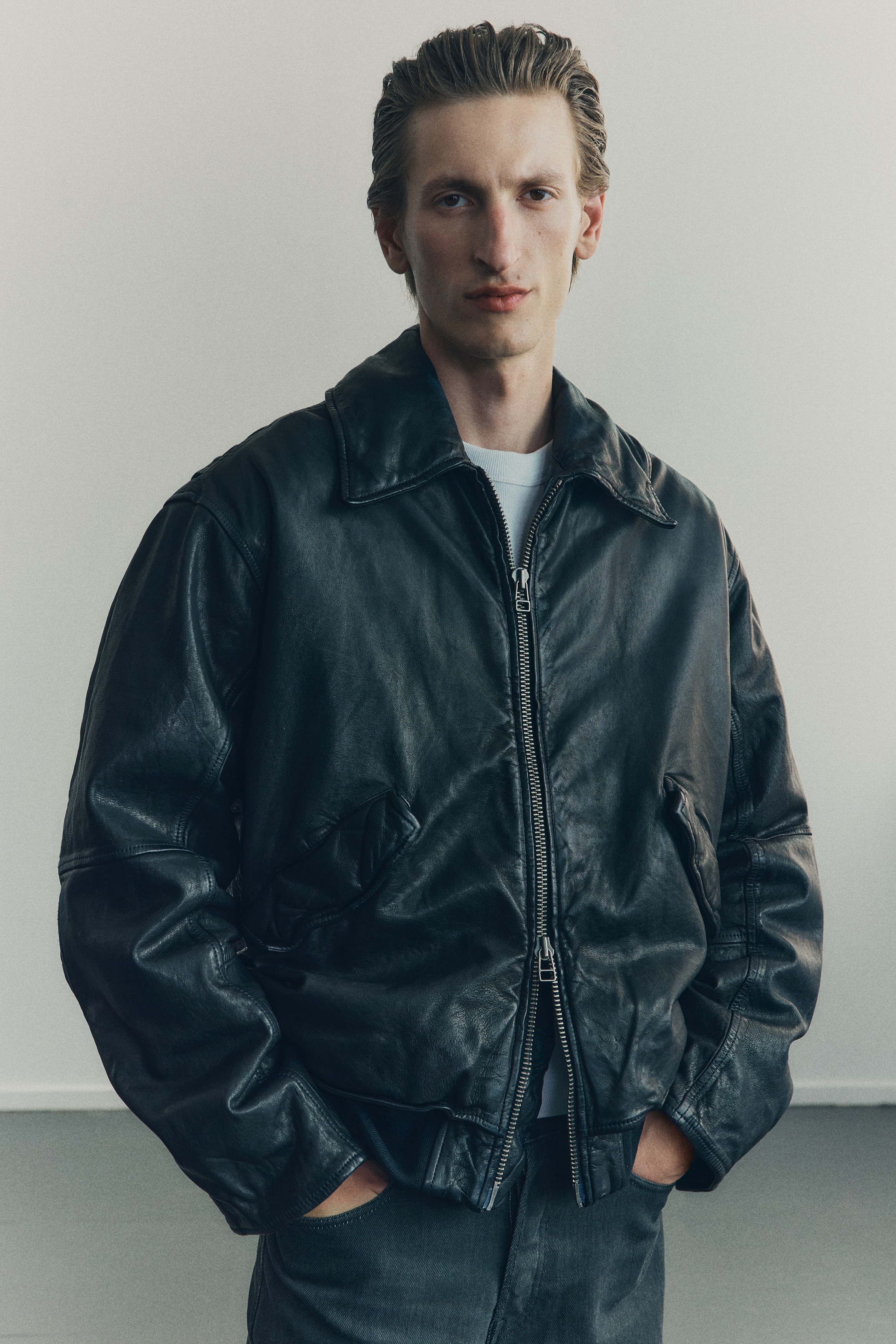 ルーズフィット レザーアビエータージャケット - ブラック - Men | H&M JP