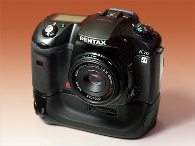 躍進するペンタックスの意欲作――「K10D」の開発者に聞く（後編）：永山