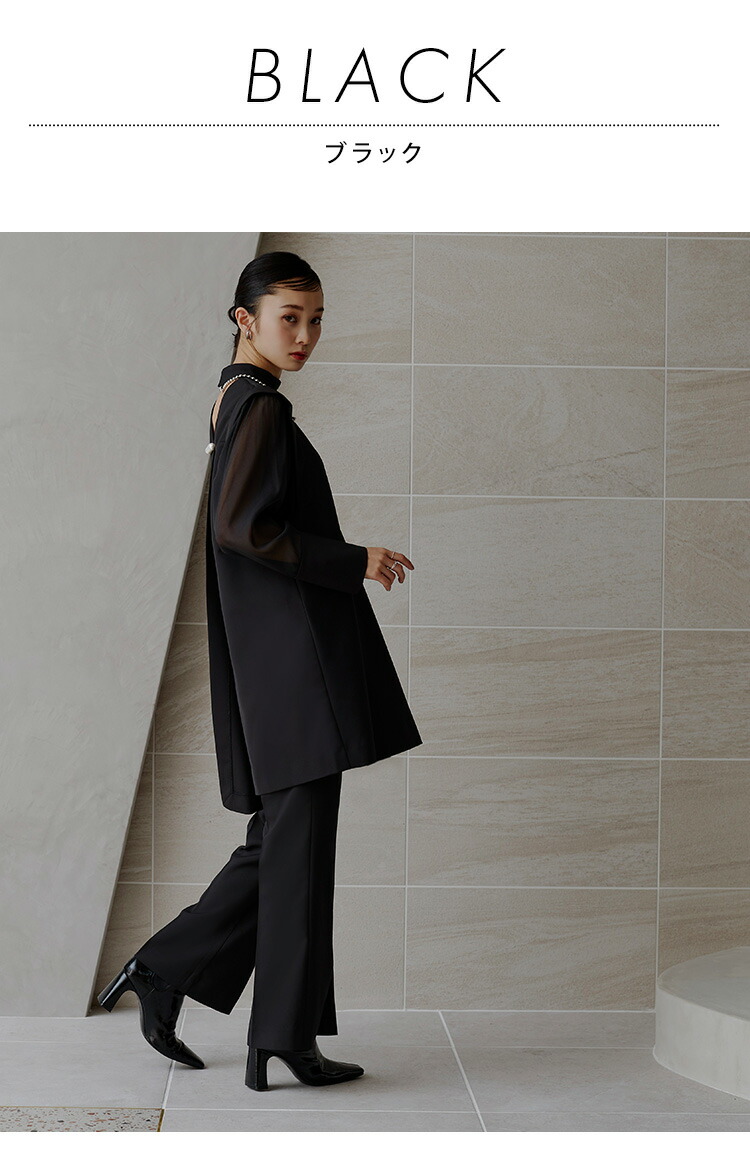 バックパールデザイントップス×フレアスリットパンツセットアップ