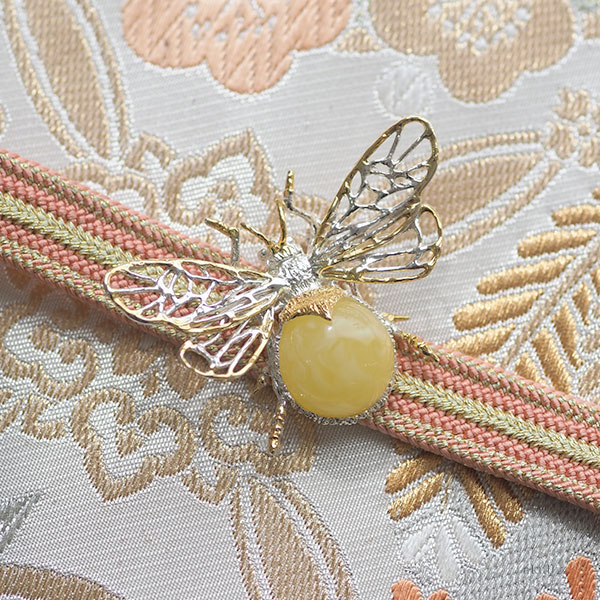 ロイヤルアンバー ブローチ 2個 ロイヤルアンバー ブローチ 2個 琥珀