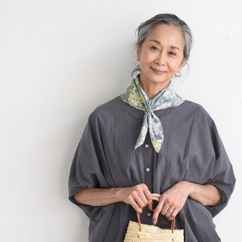 楽天市場】otsuki yumi スカーフ使いできるハンカチ 【プチ