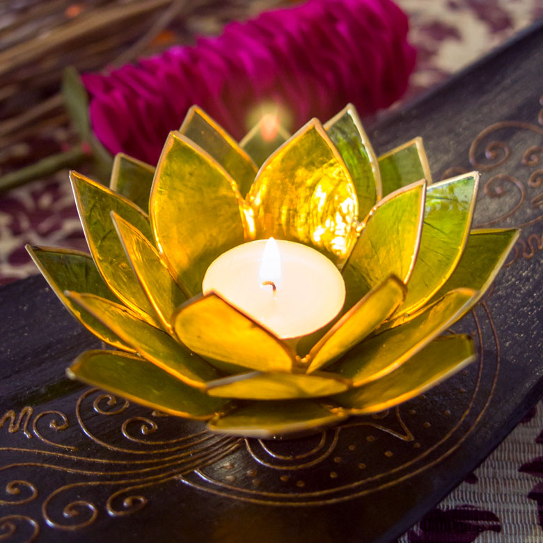 楽天市場】カピスシェルでできた蓮の花のようなキャンドルホルダーS