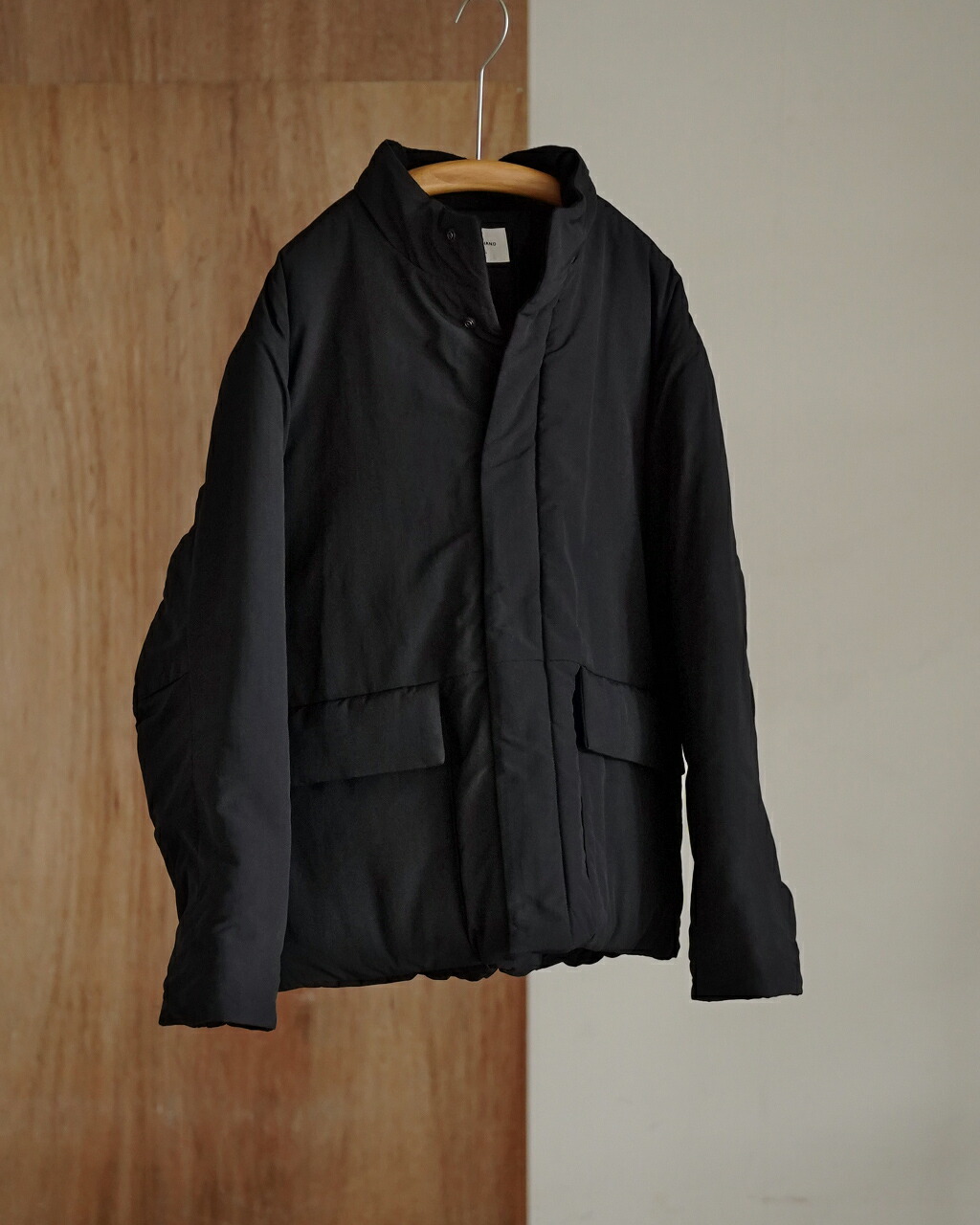 楽天市場】スティルバイハンド STILL BY HAND ラウンド パフィ