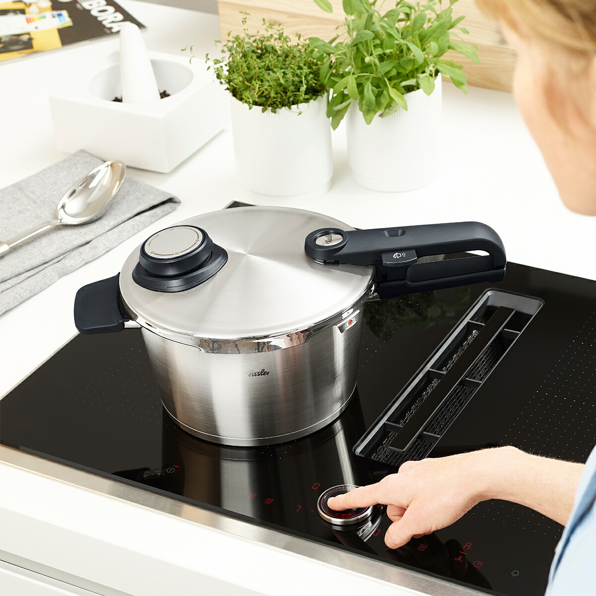 Fissler vitavit 圧力鍋 Amazon｜フィスラー (Fissler) 圧力鍋 ビタビットプレミアム 4.5L ガス
