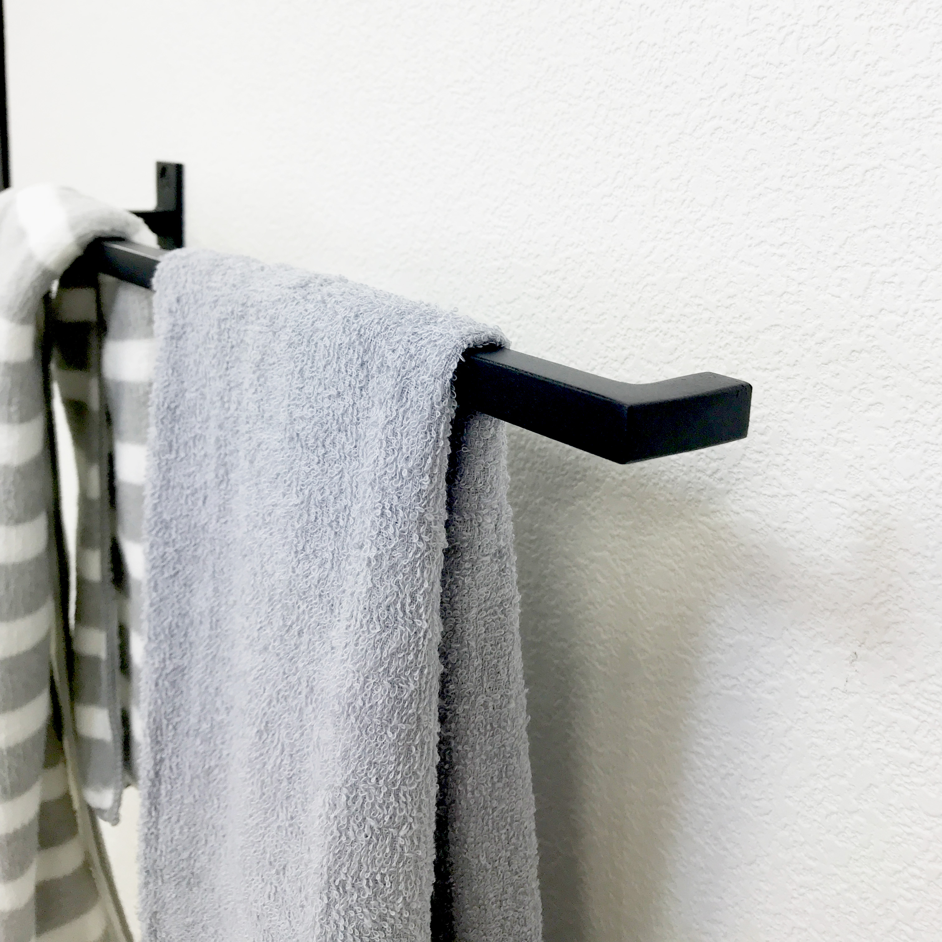 楽天市場】【注目】傘掛け 玄関 屋内外で 様々なツールが掛けれる